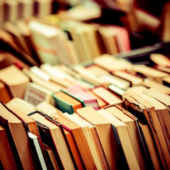 Junk Drawer Lot - Picture 6 of 16